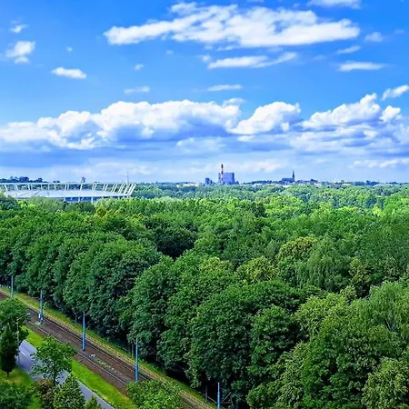 Widokowa 13-stka Z Widokiem Na Stadion Slaski I Park Slaski, 13 Pietro, Parking Podziemny Free Apartment Katowice