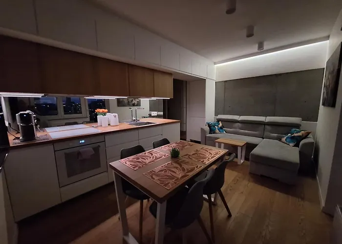 Widokowa 13-stka Z Widokiem Na Stadion Slaski I Park Slaski, 13 Pietro, Parking Podziemny Free *